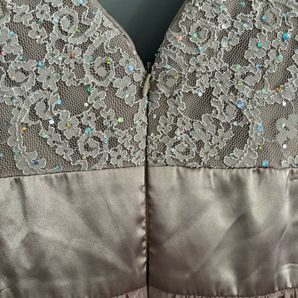 R&M Richards Size 6 Tan Sparkly Prom Dress - Picture 6 of 15